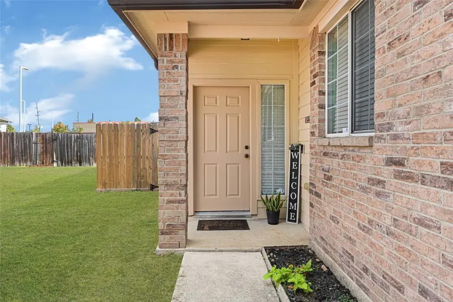 5914 Laramie River Court, Katy, TX 77449 - Image #3