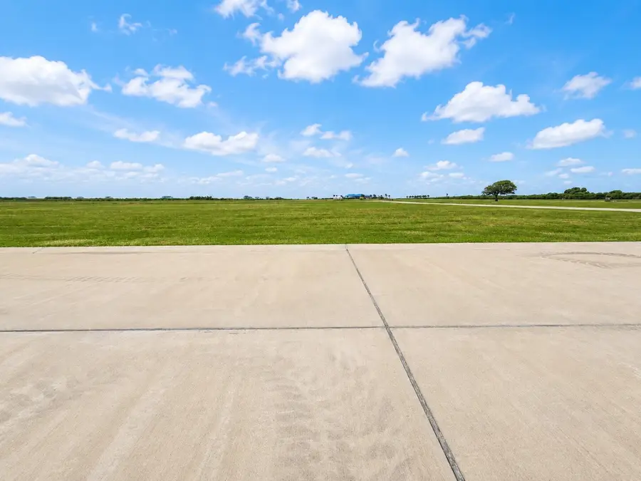 2924 Hammock Court, Palacios, TX 77465 - #2