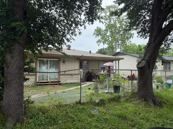 11811 Almeda Genoa Road, Houston, TX 77034