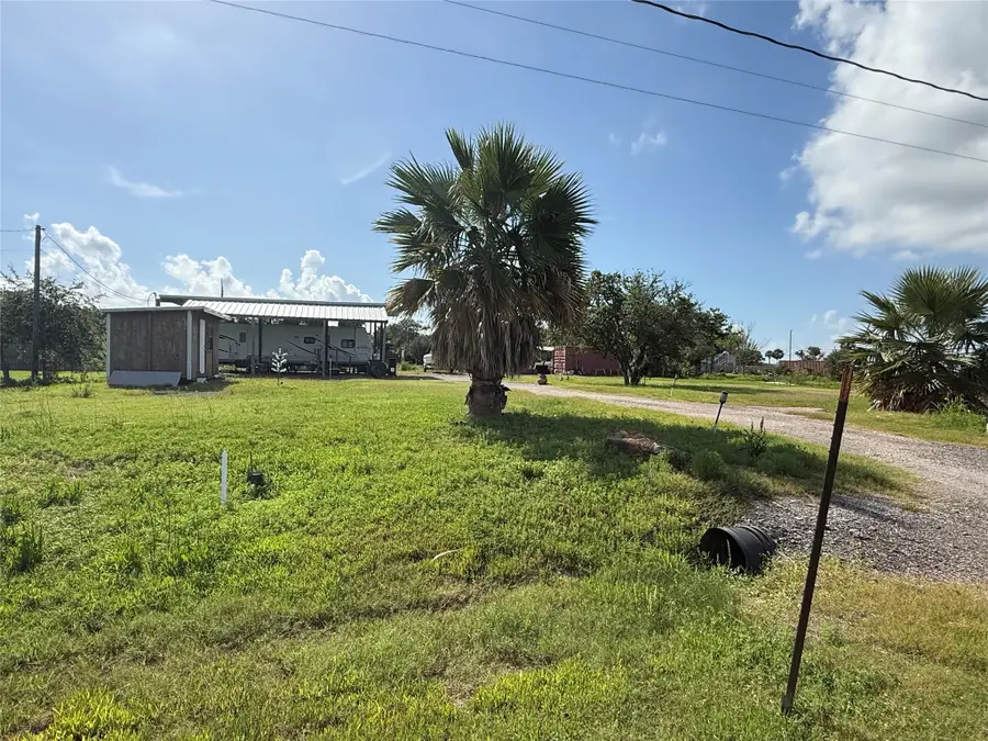 1021 17th Street, San Leon, TX 77539 - #2