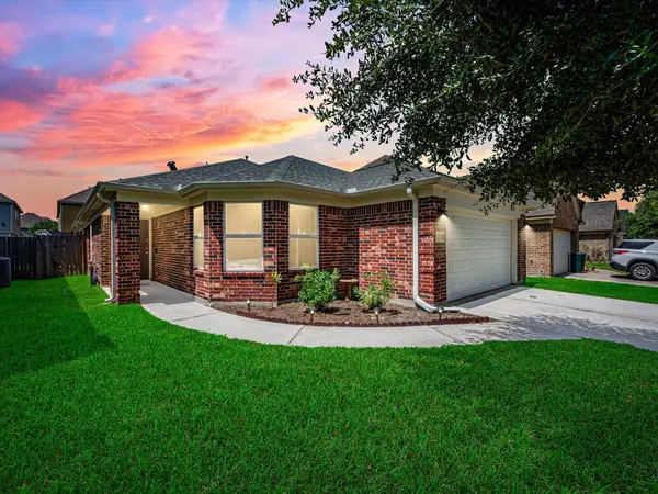 5027 Dappled Grove Trail, Humble, TX 77346