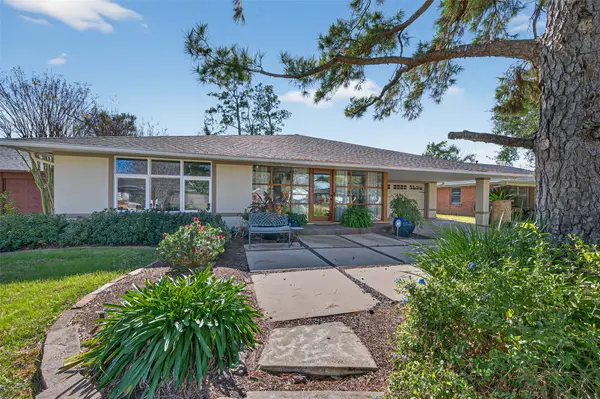 6211 Grovewood Lane, Houston, TX 77008