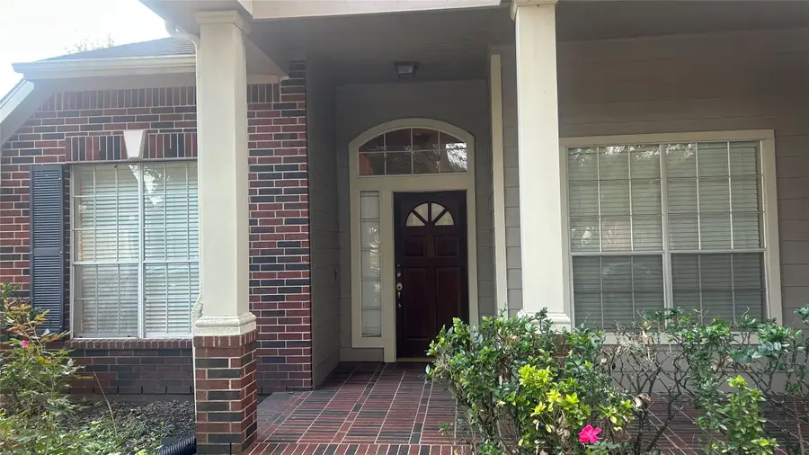 4327 Hoatzin Court, Missouri City, TX 77459 - Image #2