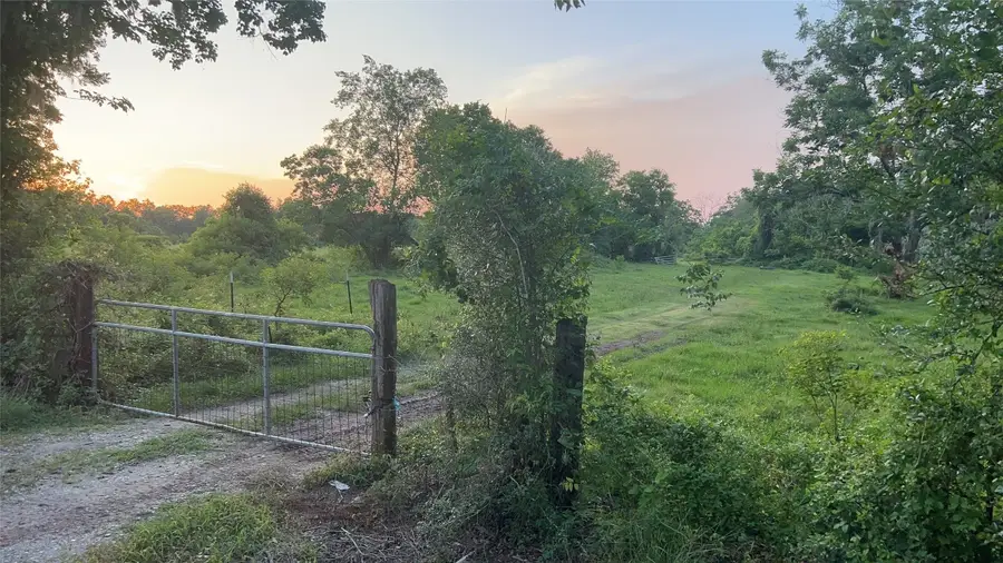 0 County Road 31, Angleton, TX 77515 - #3