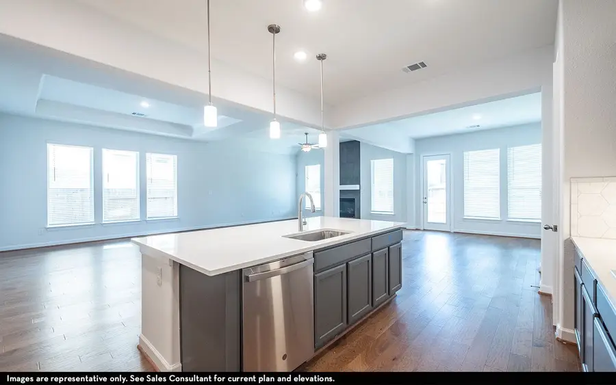 138 Lakeland Circle, Rosharon, TX 77583 - #2