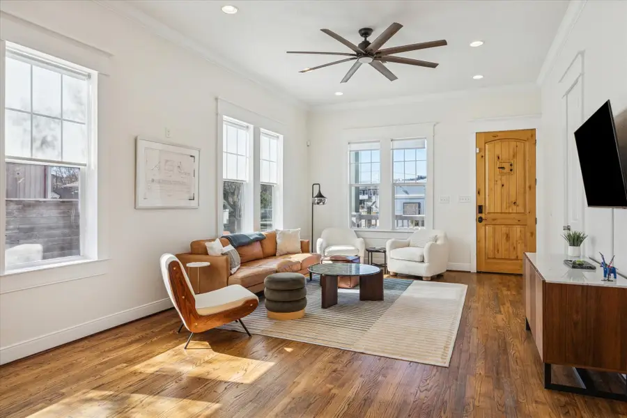 304 Walton Street, Houston, TX 77009 - Image #3