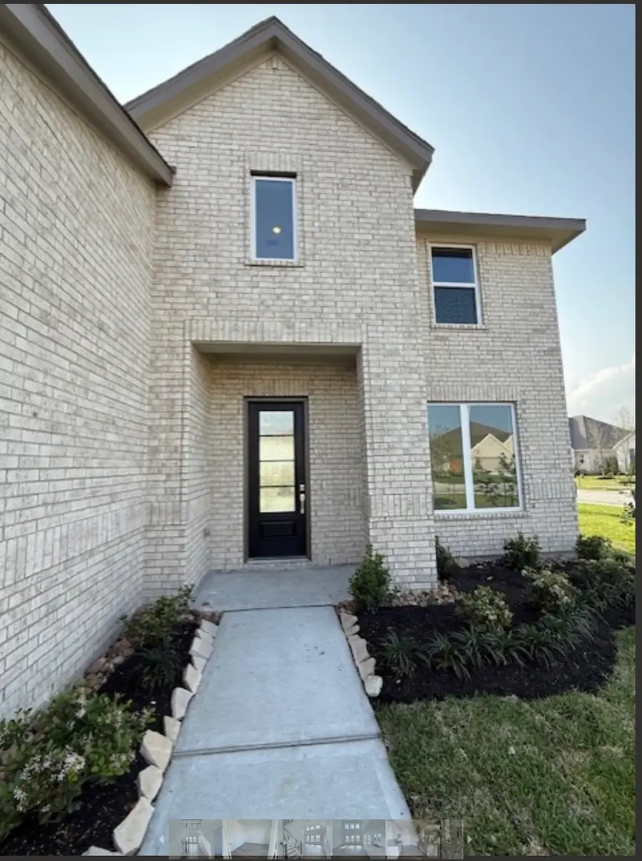 1370 S Shepard Drive, Dayton, TX 77535 - Image #2