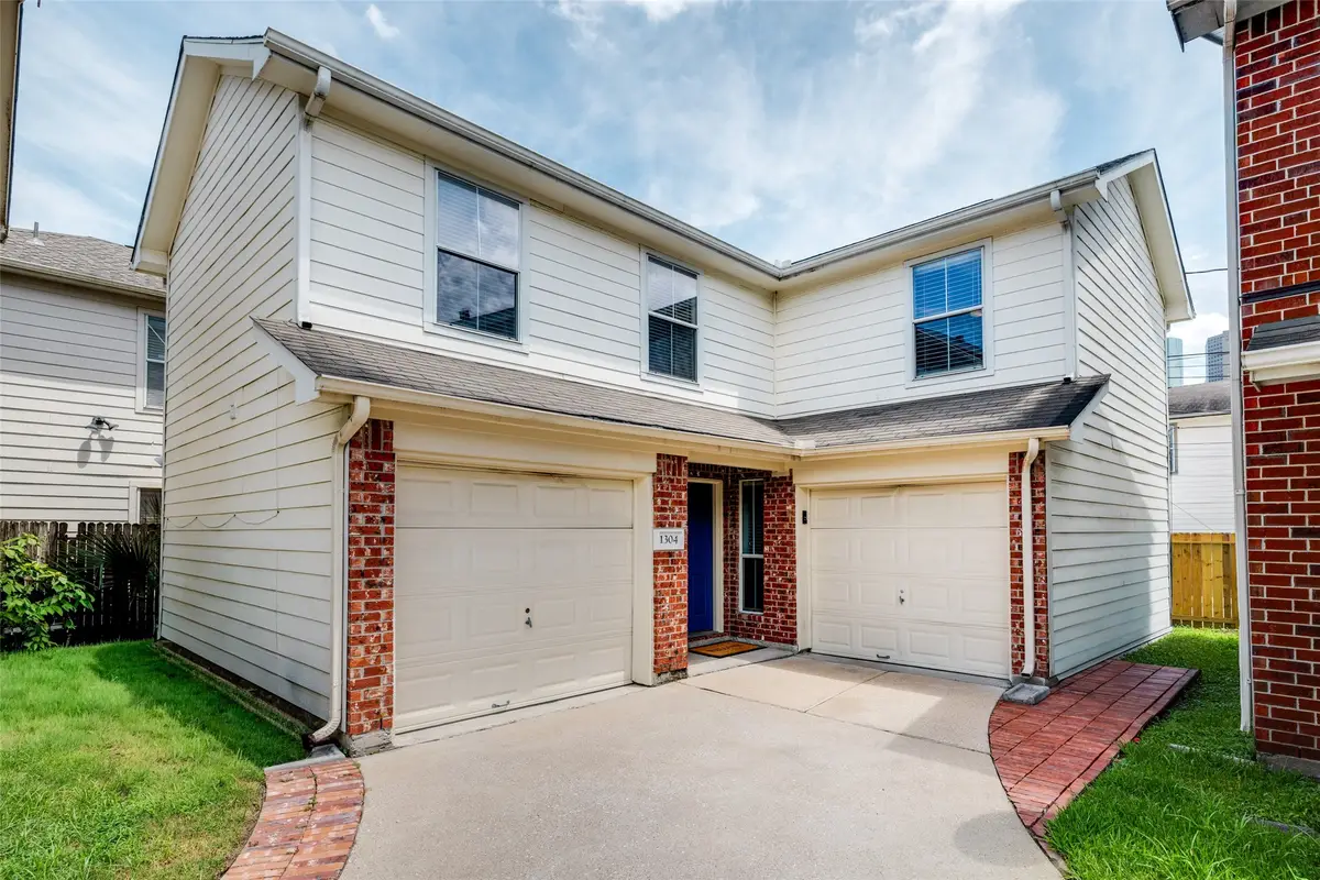 1304 Robin Street, Houston, TX 77019 - #1