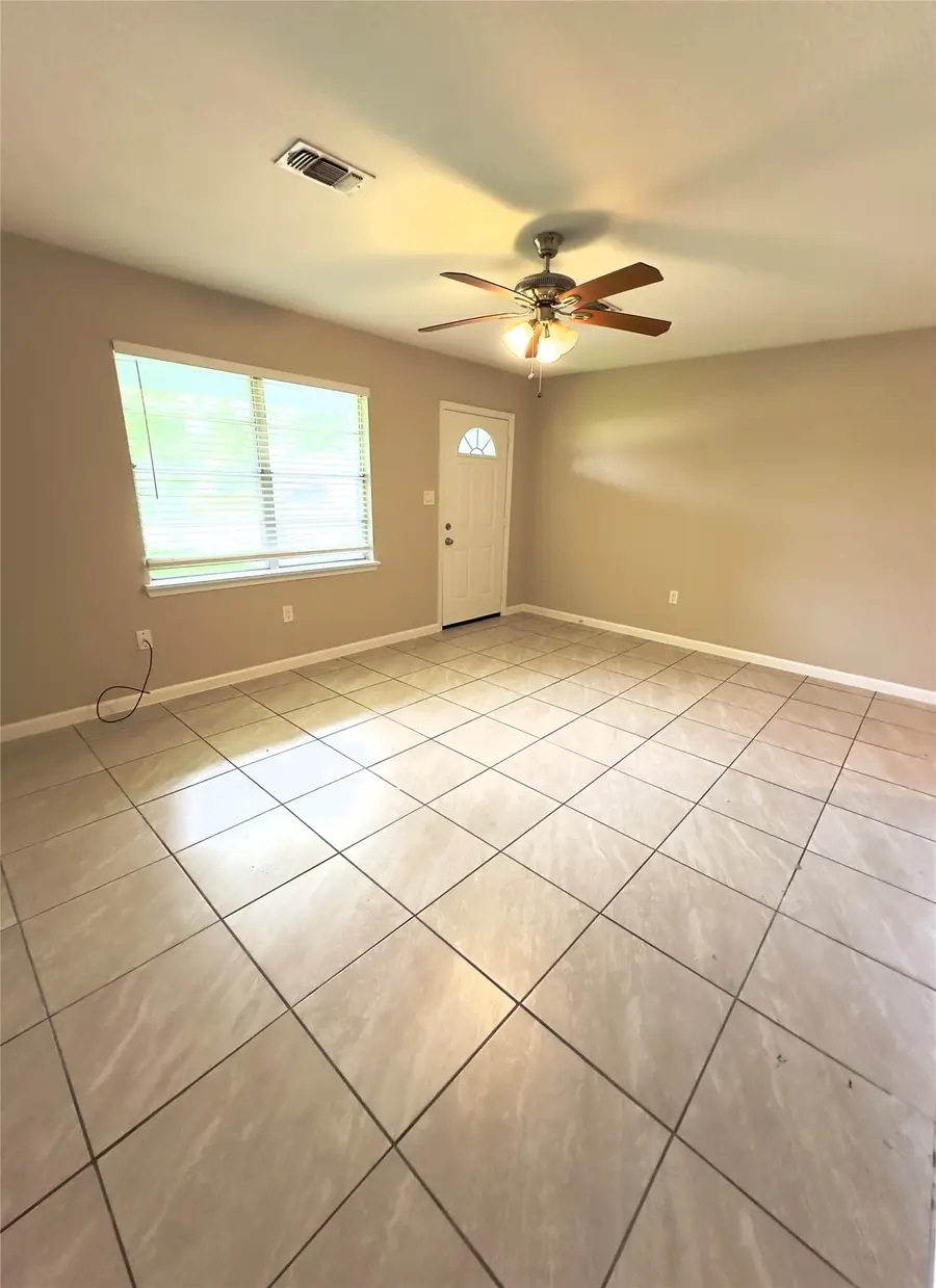 3414 Elinor Street, Beaumont, TX 77705 - #3