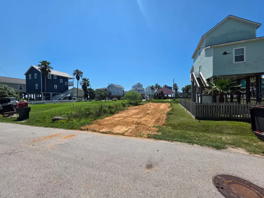 11213 Reagor Way, Galveston, TX 77554 - #2