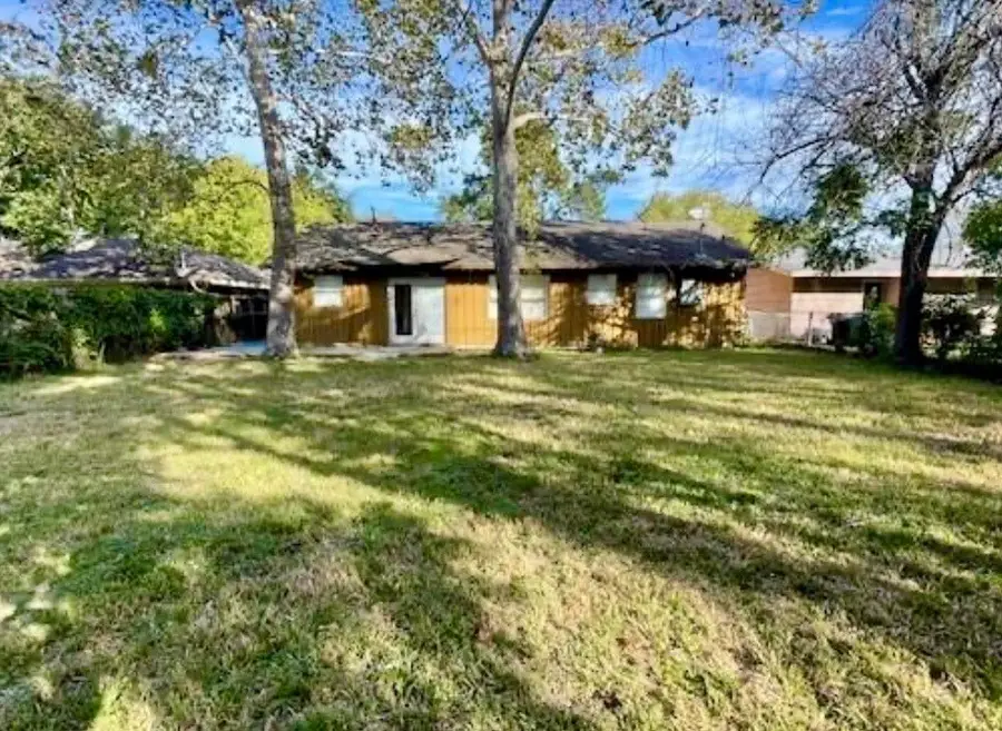 6417 Edgemoor Drive, Houston, TX 77074 - #2