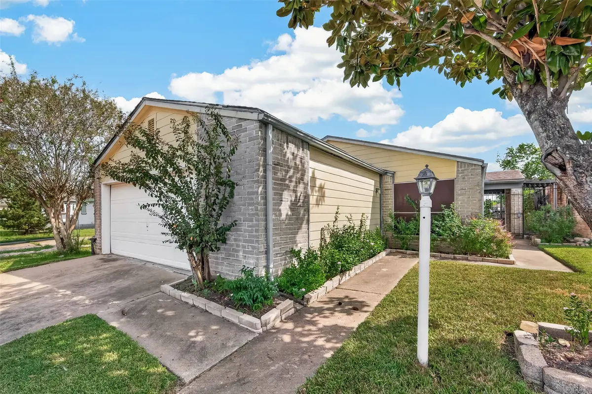 12371 Wellington Park Drive, Houston, TX 77072 - #1