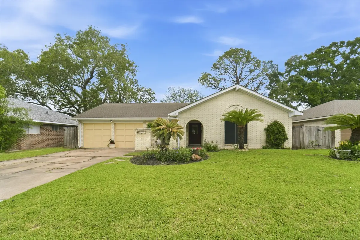 5007 W Plum Street, Pearland, TX 77581 - #1