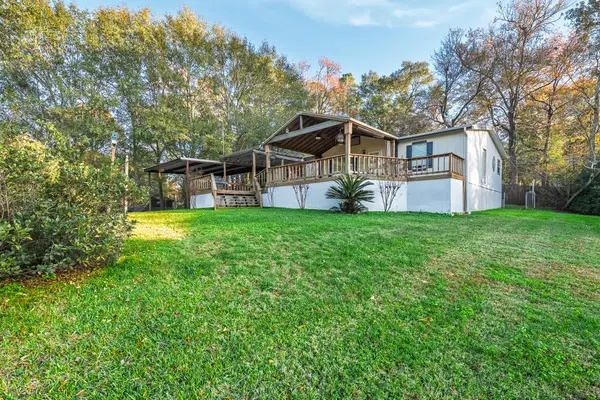 14461 Elmore Drive, Willis, TX 77318