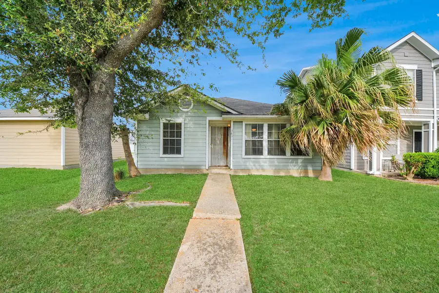 3831 E Traditions Court, Houston, TX 77082 - #3