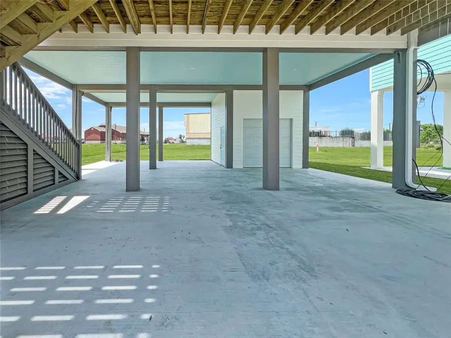 1985 Pedregal Drive, Crystal Beach, TX 77650 - Image #2