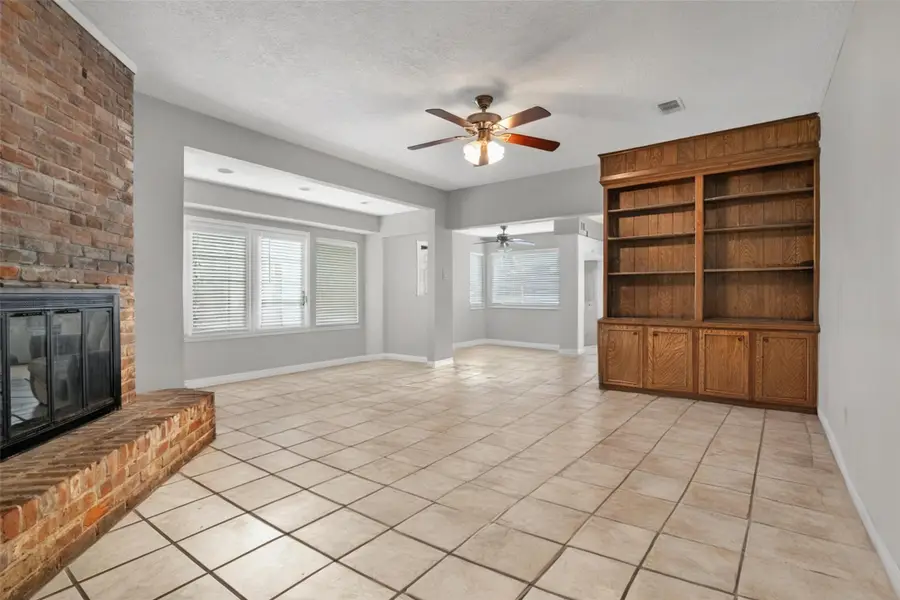 18230 Caprice Lane, Houston, TX 77058 - Image #2