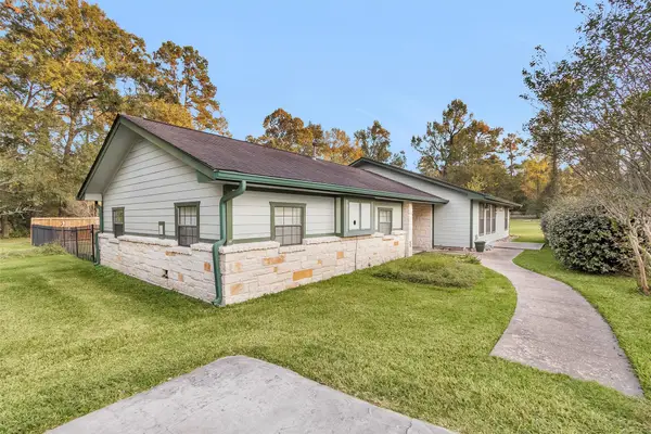 528 Catfish Lane, Conroe, TX 77384