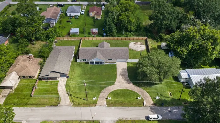 608 Hoo Hoo Avenue, Lufkin, TX 75904 - #2