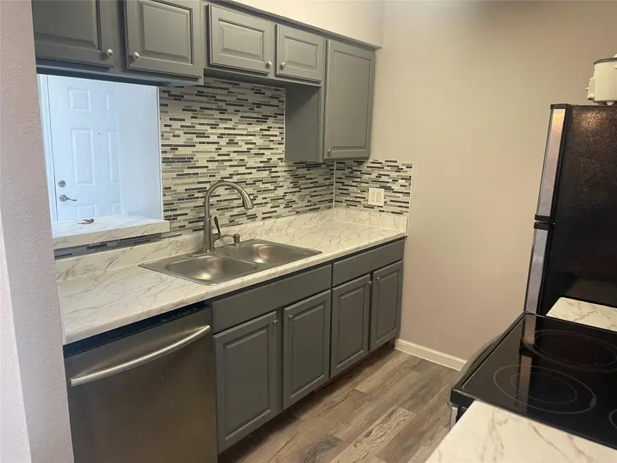 1516 Bay Area Boulevard #F6, Houston, TX 77058 - #3