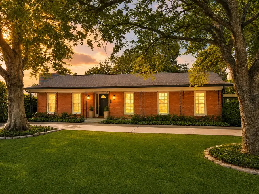 1902 Chimney Rock Road, Houston, TX 77056 - #2