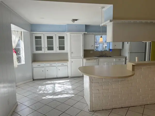 9115 Willow Meadow Drive, Houston, TX 77031 - Image #3