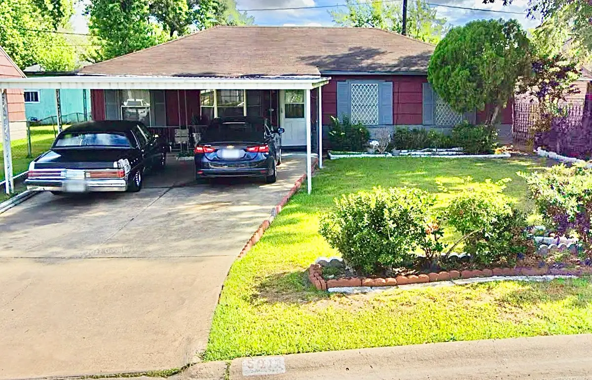 5011 Northridge Drive, Houston, TX 77033 - #1