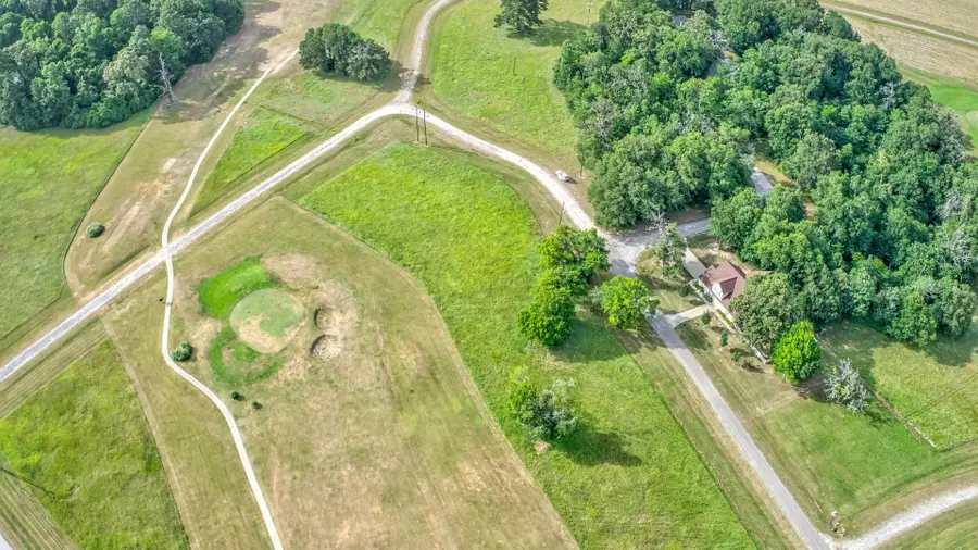 1 Springs Road, Trinity, TX 75862 - #2