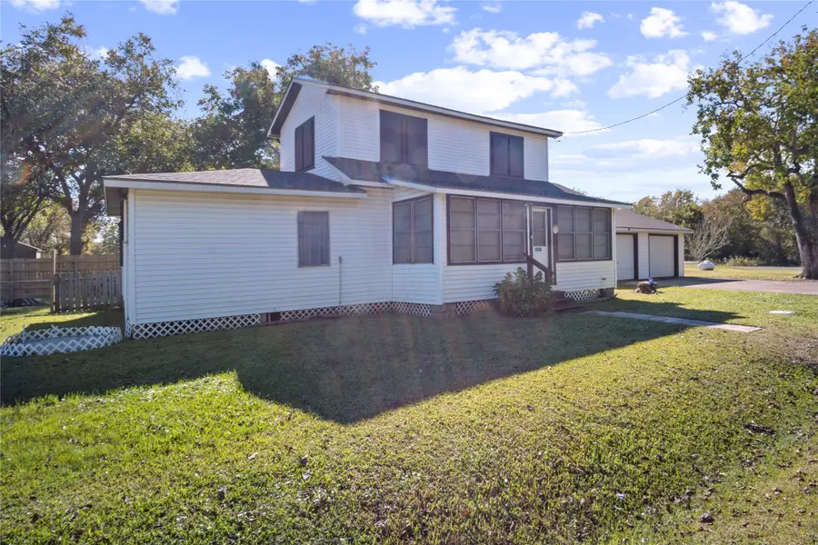 1977 E 7th Street, High Island, TX 77623 - #2
