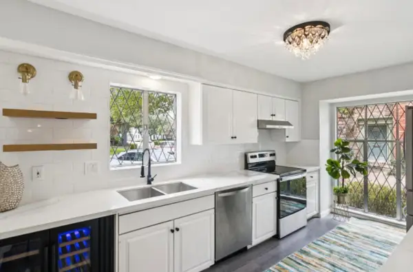 6429 Burgoyne Road #15, Houston, TX 77057