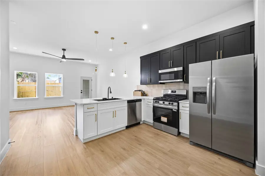 5302 San Juan Street #A/B, Houston, TX 77020 - #3
