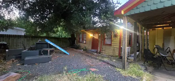 2821 Eagle Street, Houston, TX 77004