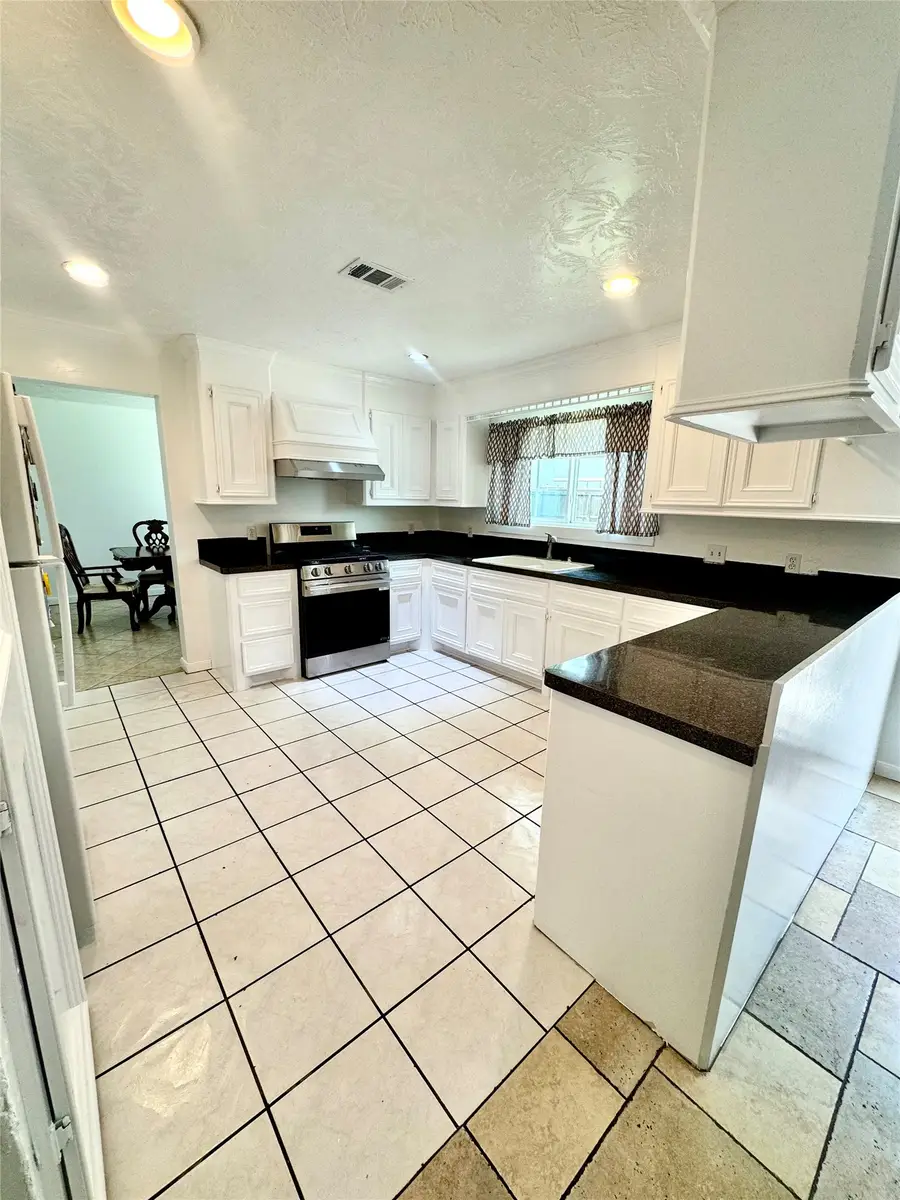 11306 Lovebird Lane, Houston, TX 77067 - #2