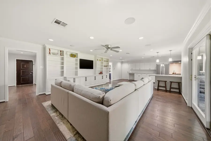 5434 Valkeith Drive, Houston, TX 77096 - #3
