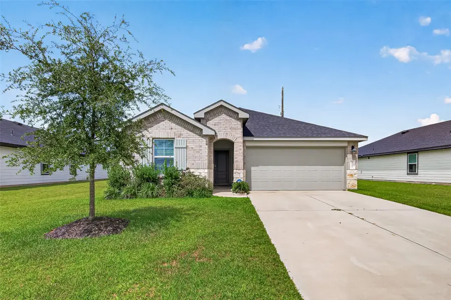 1143 Buffalograss Trail, Sealy, TX 77474 - #3