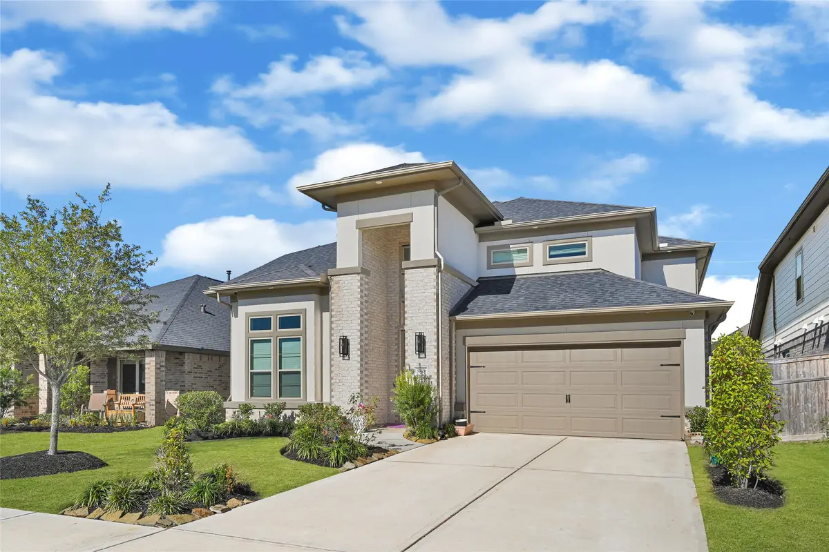 31406 Beacon Cove Trail, Fulshear, TX 77441 - Image #1