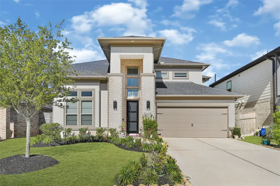 31406 Beacon Cove Trail, Fulshear, TX 77441 - Image #2