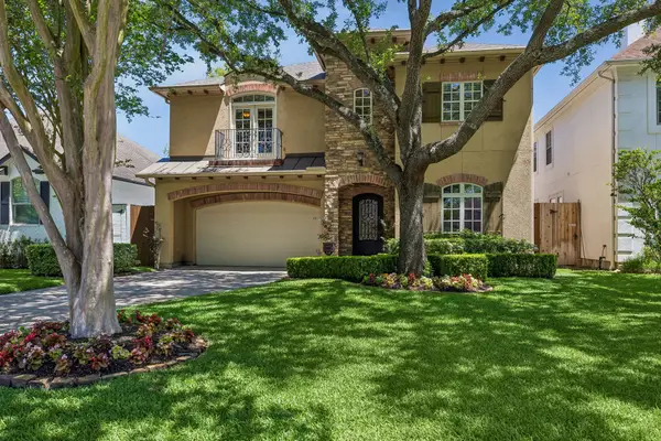 4920 Cedar Street, Bellaire, TX 77401