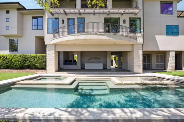 633 Quintana Roo Place, Seabrook, TX 77586