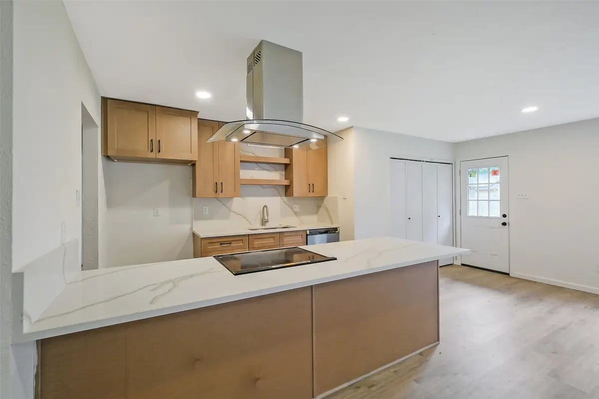 5007 Ridgecreek Drive, Houston, TX 77053 - Image #1