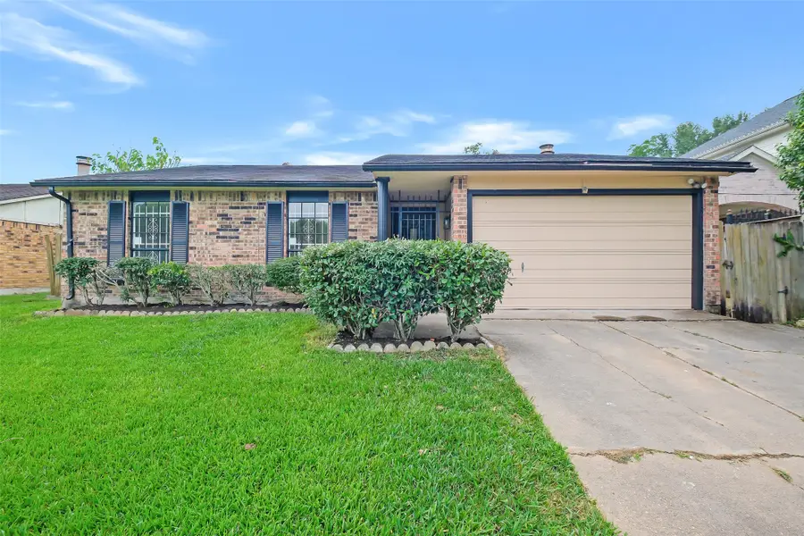 5007 Ridgecreek Drive, Houston, TX 77053 - Image #3