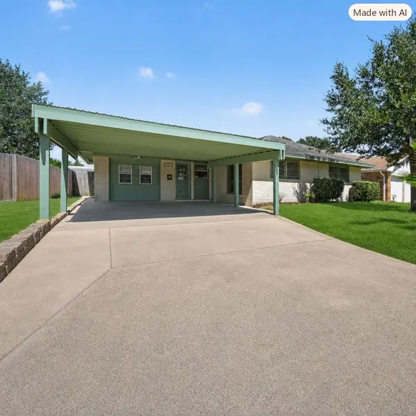 6814 Fairway Drive, Galveston, TX 77551