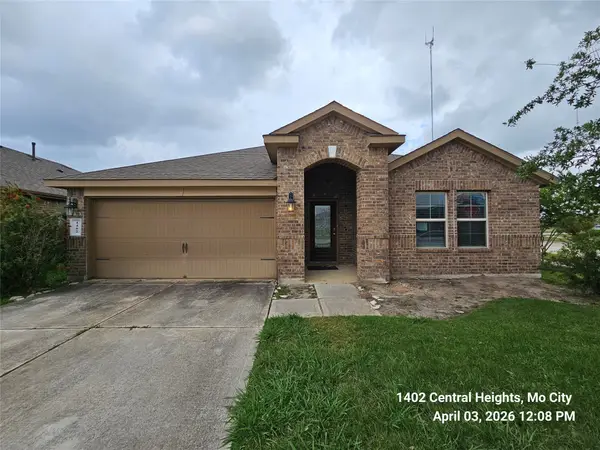1402 Central Heights Drive, Missouri City, TX 77459