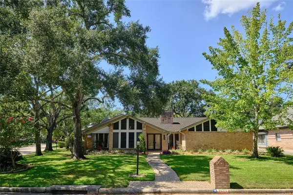 5222 Westerham Place Place, Houston, TX 77069
