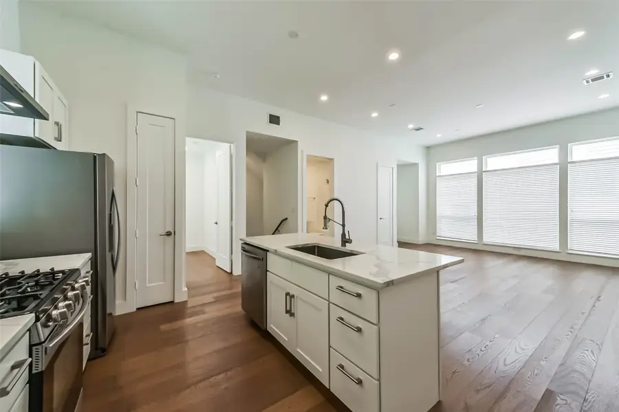 2408 Emancipation Avenue #A, Houston, TX 77004 - #3