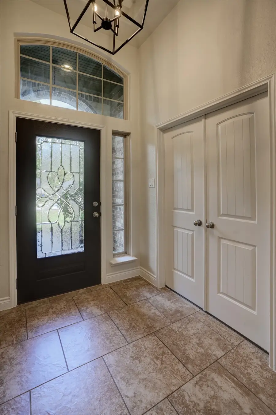 564 Stephen F Austin Drive, Conroe, TX 77302 - Image #3