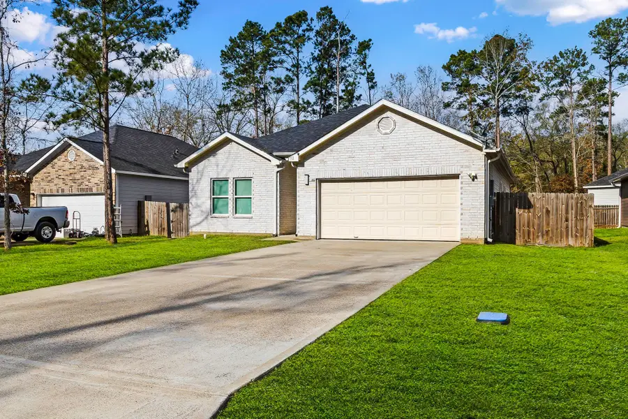 192 S Village Cove Loop, Livingston, TX 77351 - Image #2