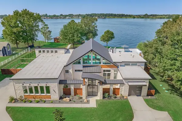 9228 Lake Conroe Drive, Conroe, TX 77304