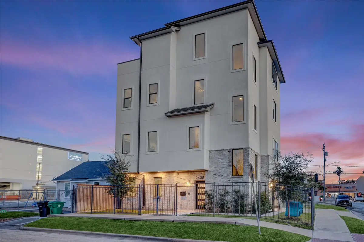 2435 Sheridan Street, Houston, TX 77030 - Image #1