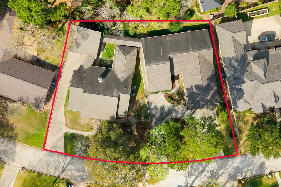 105 Greenbriar Drive, Conroe, TX 77356 - #3